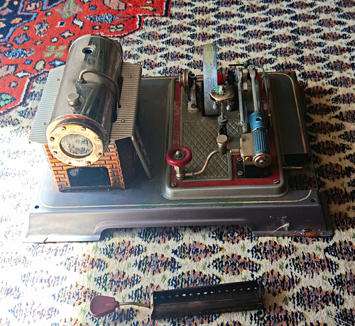 Dampfmaschinen modell auf - dampfmaschinen-modell,