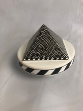 Scenario Metropol v. Rosenthal