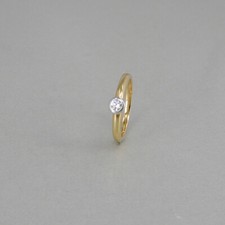 Ring Solitär 750/18k Gelbgold Weissgold Brillant 0,15ct TW/si Ringweite: 56