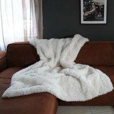 Weiche Felldecke Wendedecke