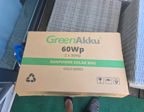 Greenakku sunpower solar bag - solar,