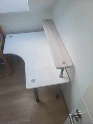 Schreibtisch - ,