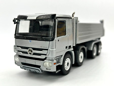 CONRAD Modelle I DAUTEL Dreiseitenkipper auf Mercedes-Benz Actros (1:50)