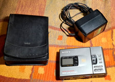 Sony MD Walkman MZ-R30 Portable Minidisc Recorder inkl. 9 alte Mini-Discs