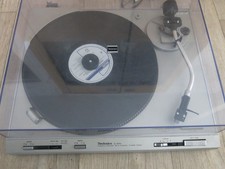 Technics Plattenspieler