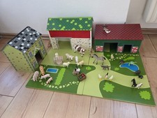 Bauernhof Holz mit Tieren u.a