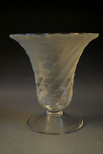 LALIQUE CORNET GLAS VASE
