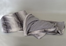 Felldecke Wolfspelz Grau