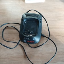 Bosch Ladegerät AL 2215CV / AL2204 14,4-18V Akku Ladegerät