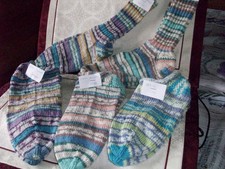 Liebevoll gestrickte  Sneaker