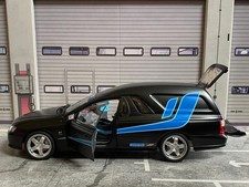 Holden VY SS Custom Sandman EXPO 2013 Satin Black Classic Carlectables 1:18