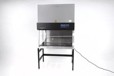 Thermo Scientific HERAsafe 2025 1.2m Laminar Flow Bench BSC Sicherheitswerkbank 