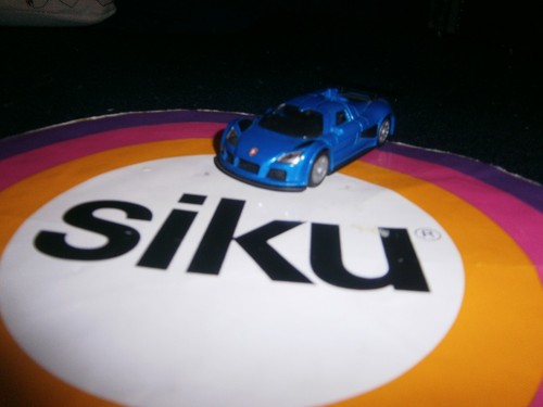 Siku1444 gumpert apollo 2009 - siku1444,