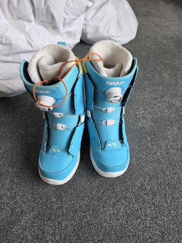 Thirty two snowboard boots - thirty-two,