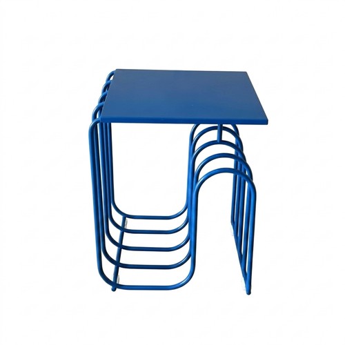 Metall-Beistelltisch
