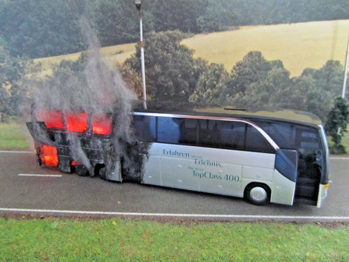Setra reisebus motorbrand - 1:87,