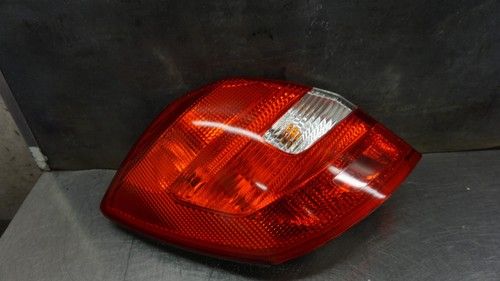 Rücklicht links škoda - -,