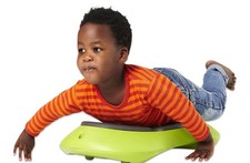 Kinder Skateboard Gonge Boden Surfer grün Schutz vor Verletzungen