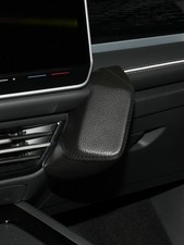 KUDA Handy Halterung 4735 passend für VW Passat ab 2024 (B9)