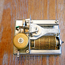 alte Spieluhr aus dem