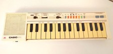 Casio PT-1 Mini Keyboard Piano Elektrisch Reperatur Bedürftig/In need of repair