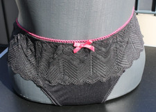 schwarz rosa String Tanga, Slips von Hunkemöller Gr. M