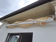 Markise mit Kurbelgetriebe, Sonnenschutz, Metallteilen