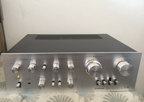 Pioneer stereo amplifier - stereo,