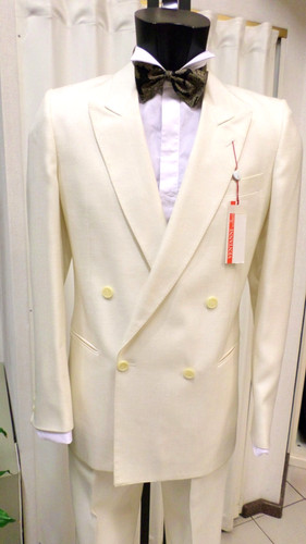 Herrenkleid signiert facis - facis, gr
