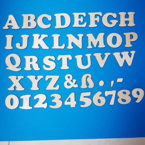 Buchstaben zahlen aus holz - &,