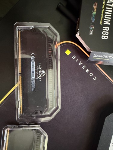 Corsair dominator platinum rgb - corsair,