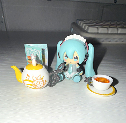 Hatsune miku vocaloid - hatsune,