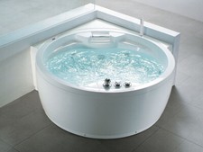Runde Whirlpool Badewanne mit