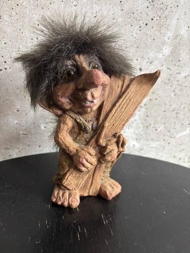 Form ski troll - troll, 311