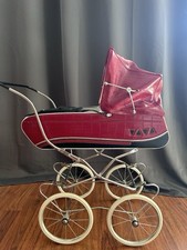 Altertümlicher puppenwagen - altertümlicher,