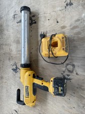 DEWALT Akku-Kartuschenpistole