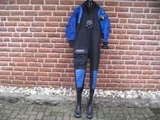 Northern Diver Trokentauchanzug Vortex 3 Gr.M/L  2 Unterzieher Kallweit Scubapro