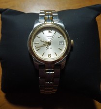 TISSOT Damen Uhr, PR 50, Quarz, Datumsanzeige, neue Batterie, gepflegter Zustand