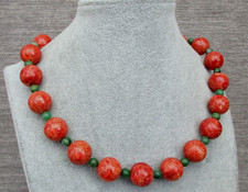 (D07)  Korallenkette Rot  /