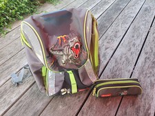 step by step Schulranzen und Schlampermäppchen Dino Dinosaurier