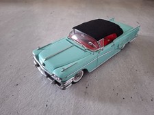 Buick Riviera, Cabriolet, 1958, mintgrün mit Dach schwarz, 1:18, Sun Star
