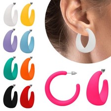 schöne Kunststoff Creolen in