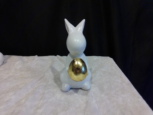 Deko figur hase mit goldenem - deko-figur/hase,