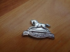 Klassisch The QUEEN'S Own Husaren Regiment - Britische Armee Plastik Abzeichen