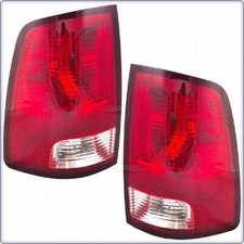 2x RÜCKLEUCHTE / HECKLEUCHTE