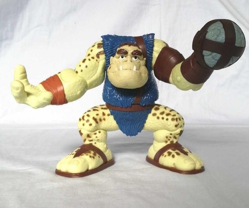 Small soldiers slam fist - small,