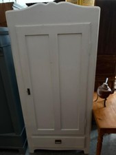 Kleiderschrank Weichholz um