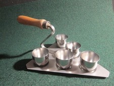 Maurerkelle mit 5 Schnapsbechern aus Edelstahl, silberfarben