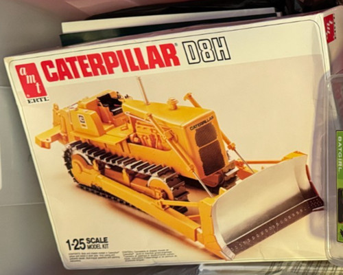 1983 amt ertl - 1983, caterpillar
