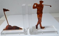2 Bücherstützen aus Acryl, Golf-Spieler und Loch/Fahne